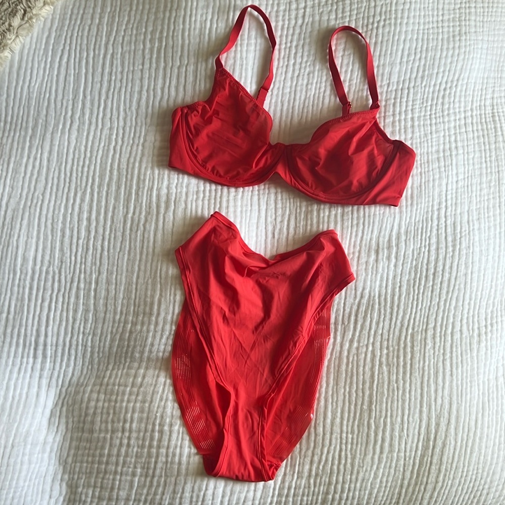 Skims Red Lingerie Set Highwaisted Bottom XS 34C